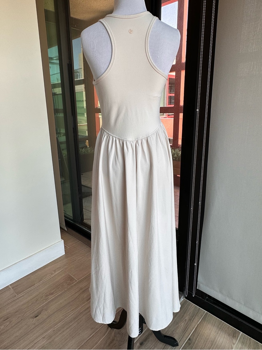 lululemon athletica Cream Sleeveless Maxi Dress - Picture 4 of 11